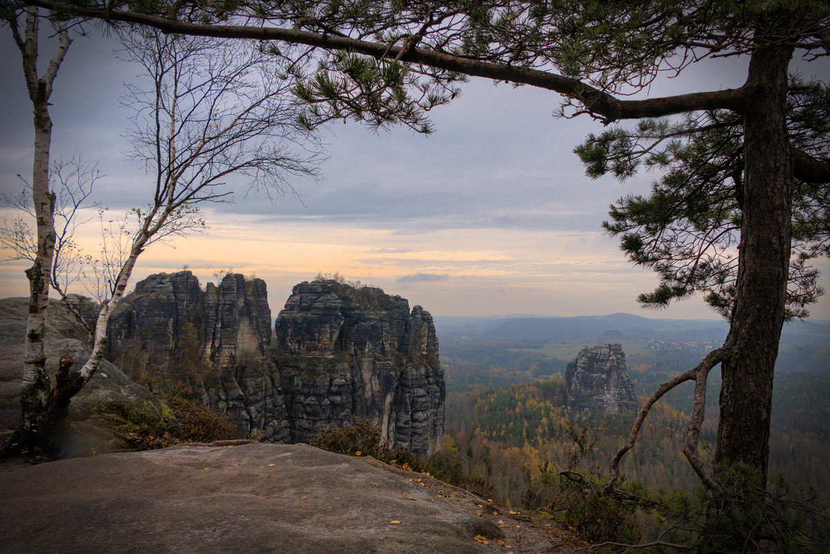 Schrammsteine mit Durchblick