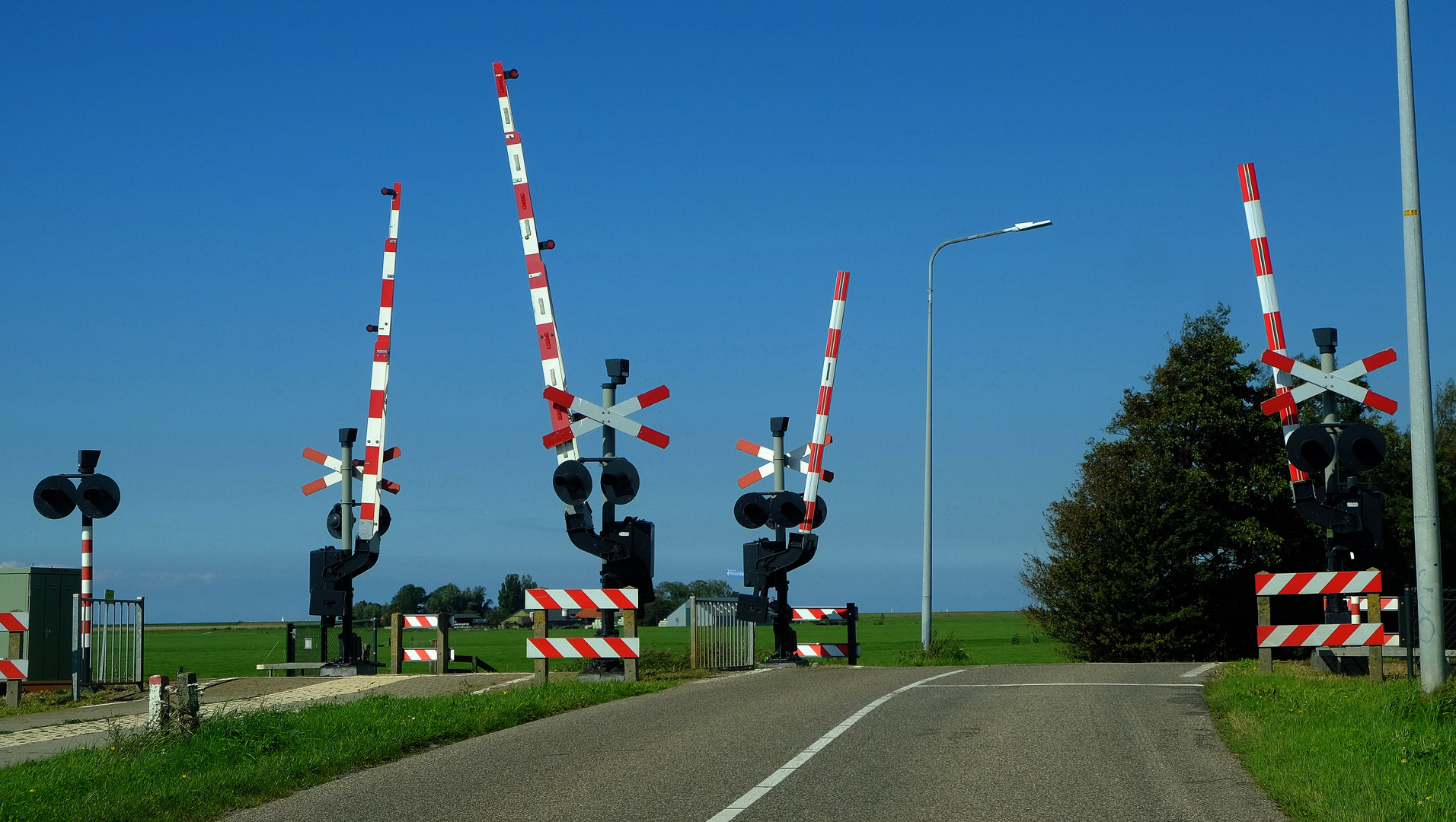 Schranken für Fahrrad und Auto Foto & Bild world