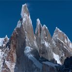 SCHREI AUS STEIN UND EIS