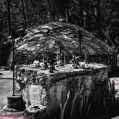 " Schrein der Maya "