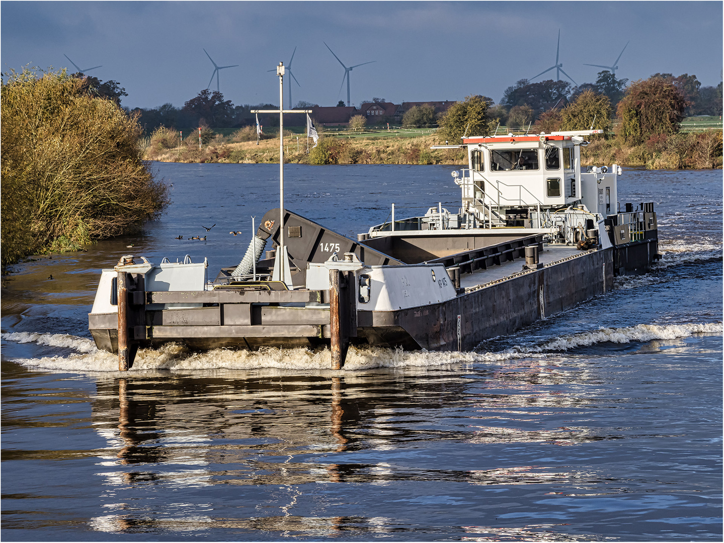 Schubboot BÜFFEL