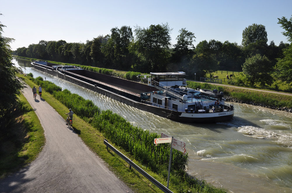 Schubverband auf dem Hamm-Datteln-Kanal