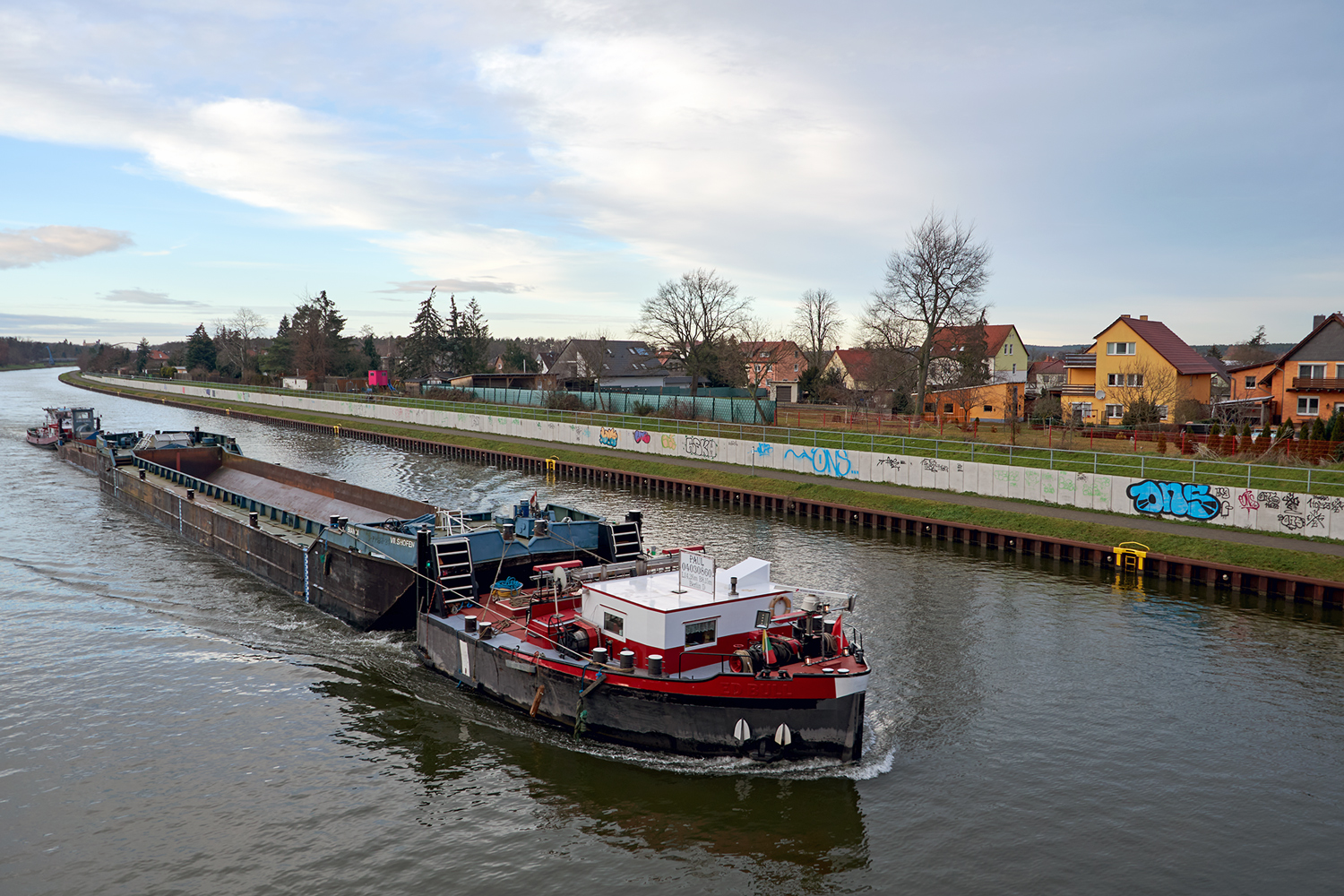 Schubverband „Paula“ auf den Mittellandkanal in Haldensleben