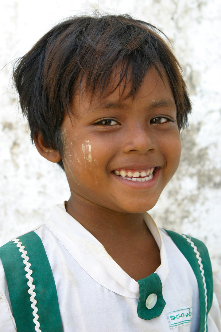 Schüler in Mandalay