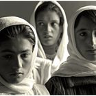 - Schülerinnen in Arghanj Khwah -