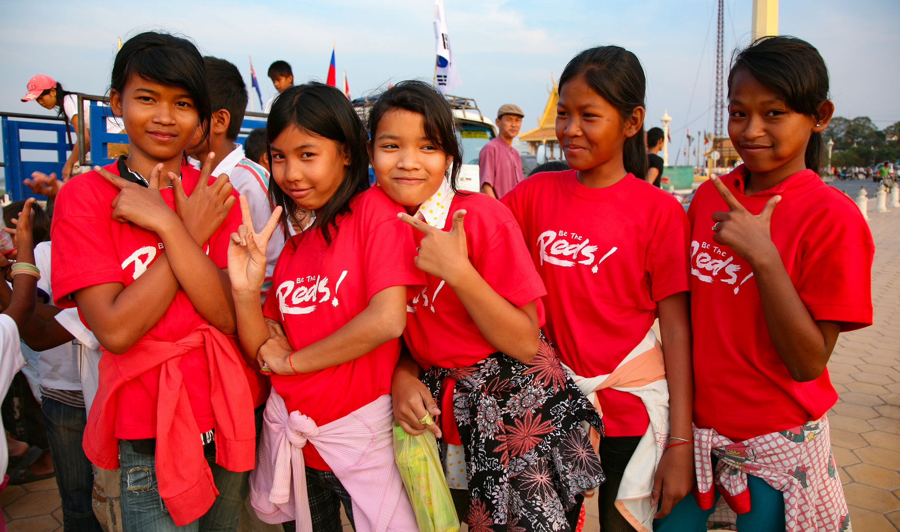 Schülerinnen in Phnom Penh 2009