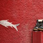 Schuhe mit Fisch in Istanbul