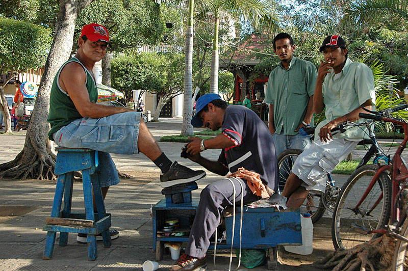 Schuhputzer in Granada