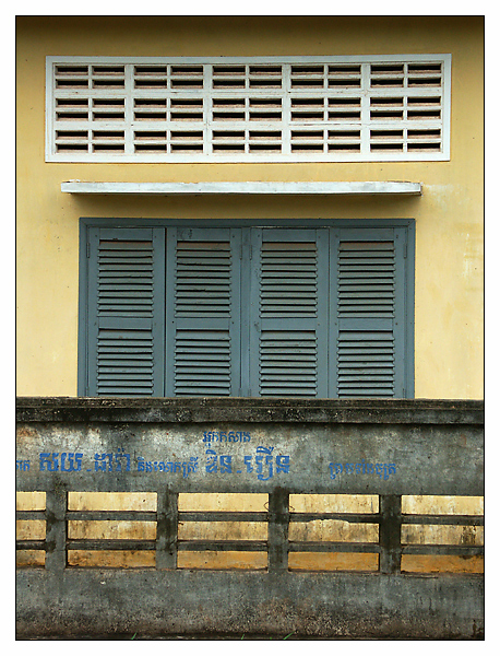 Schule im Quadrat - Kampot, Kambodscha