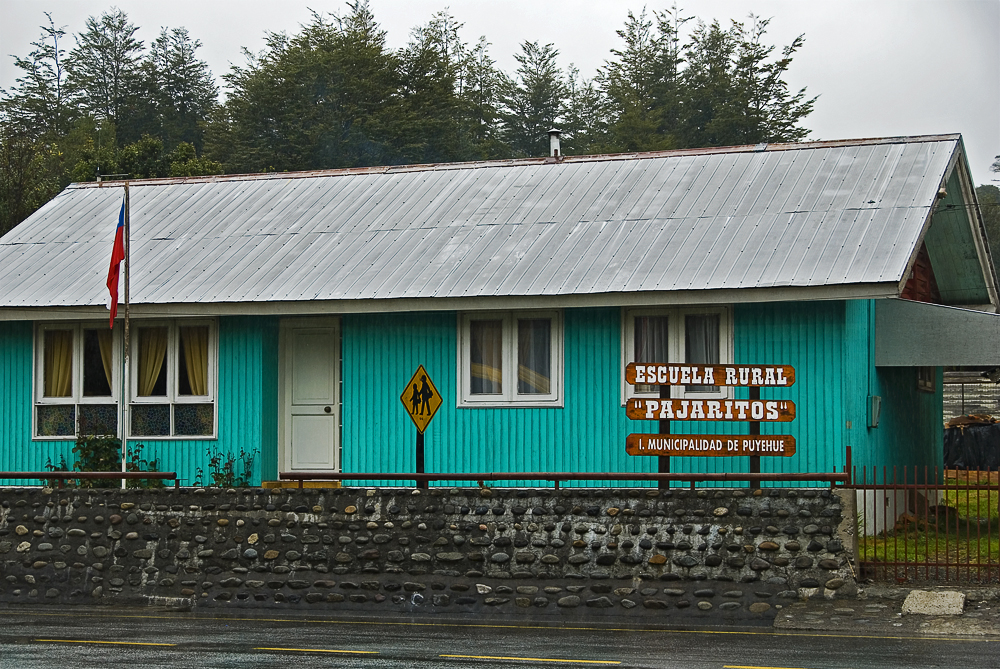 Schule - Municipalidad de Puyehue