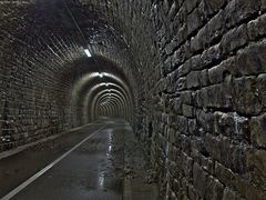 Tunnel