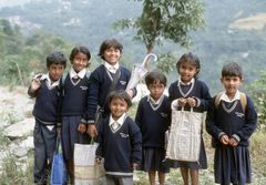 Schulkinder bei Gangtok/Sikkim