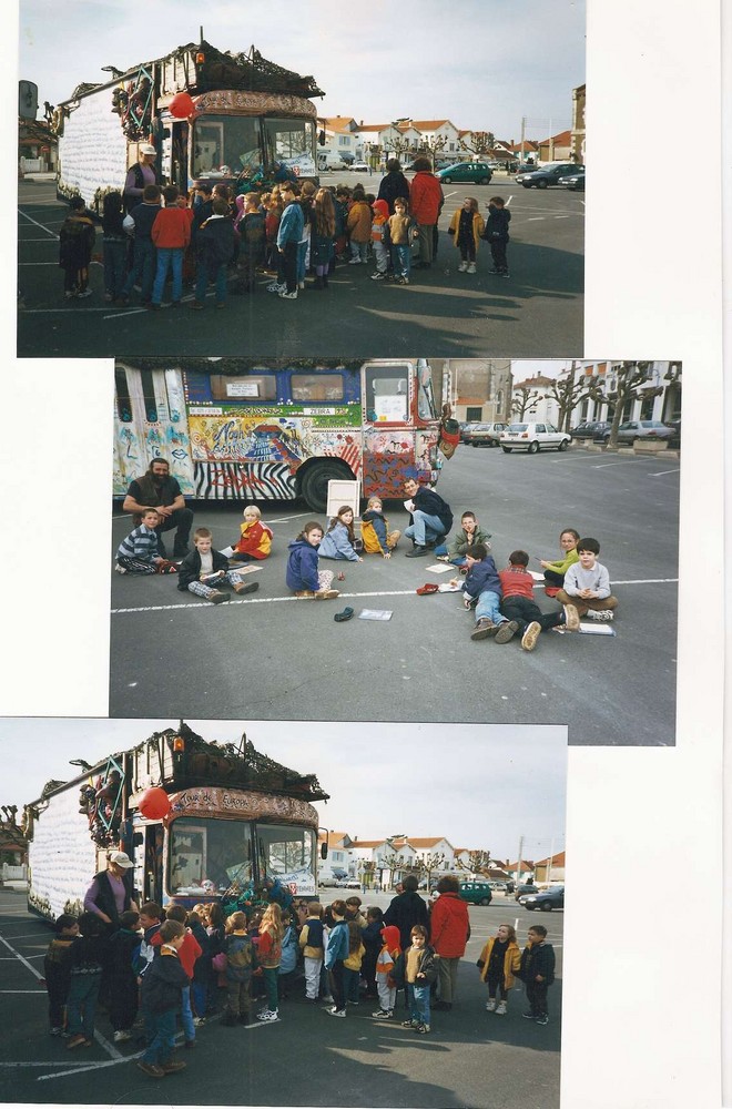 SCHULKINDER BESUCHEN ZEBRA bei der Europatour 1999