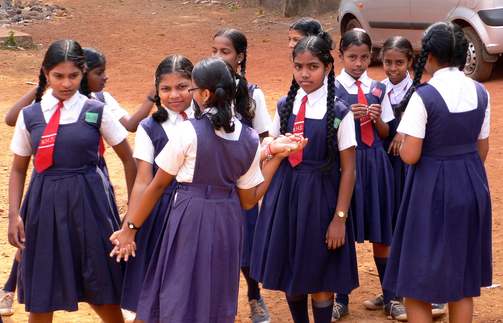 Schulmädchen in Goa (Indien)