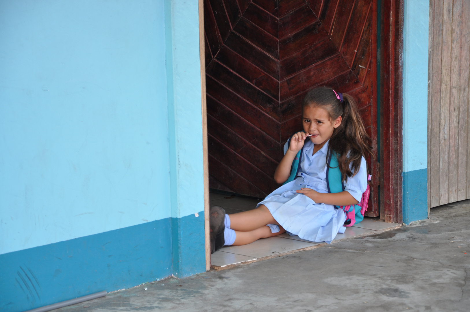 Schulmädchen in Tortuguero