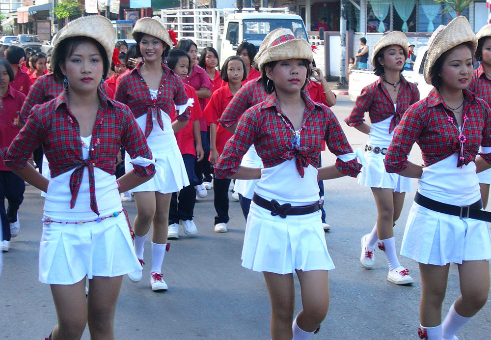 Schulmädchenparade