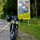 ..... Schutzengel hinter Speed Triple .....