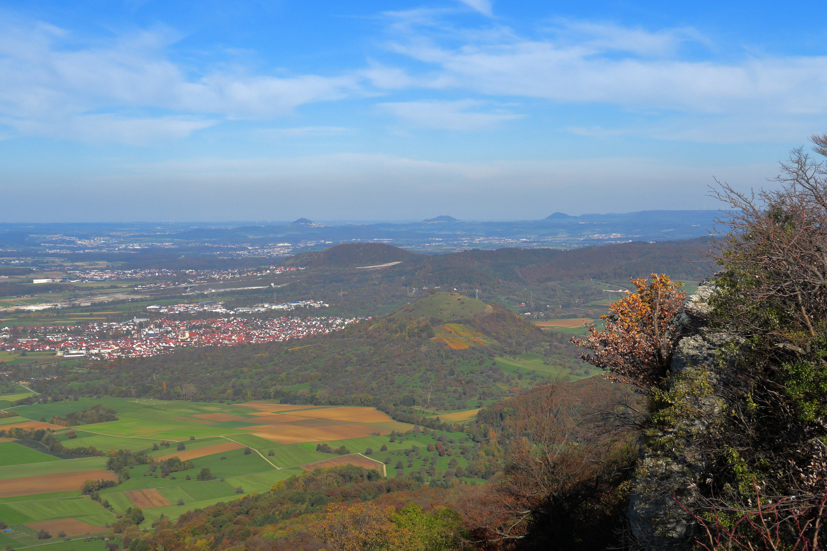 Schwäbische Alb, Blick vom Breitenstein auf Drei Kaiser Berge