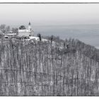 Schwäbische Alb - Blick vom Randecker Maar auf Burg Teck in Richtung Westen