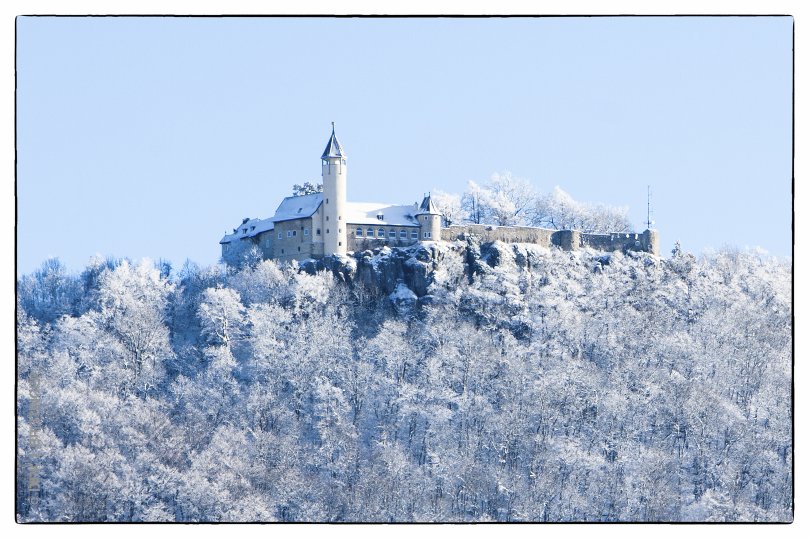 Schwäbische Alb - Blick von Westen auf die Burg Teck