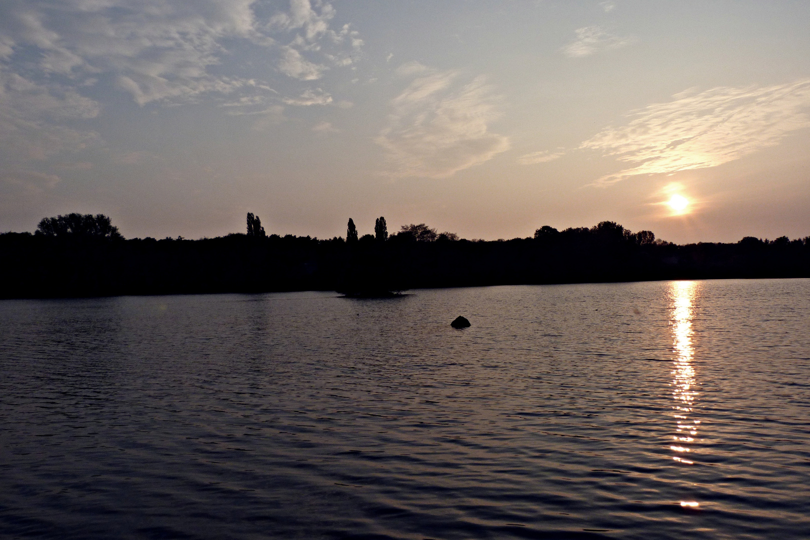 Schwafheimer See in Moers - kurz vor der Dämmerung