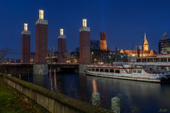 Schwanentorbrücke Duisburg 1