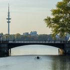 Schwanenwikbrücke und Hamburger Fernsehturm