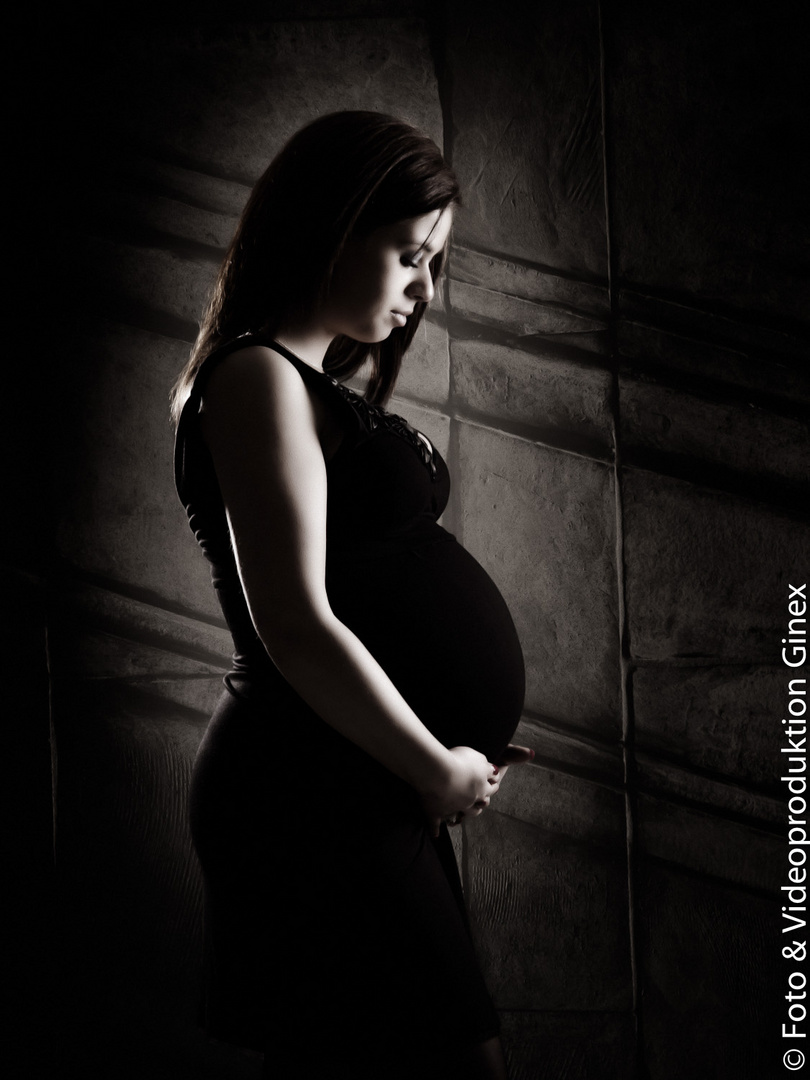 Schwangerer Frau Bild: Capturing the Essence of Motherhood