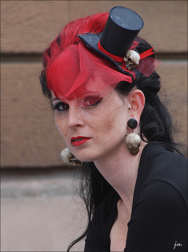 Schwarz-Rot Schwarz-Rot