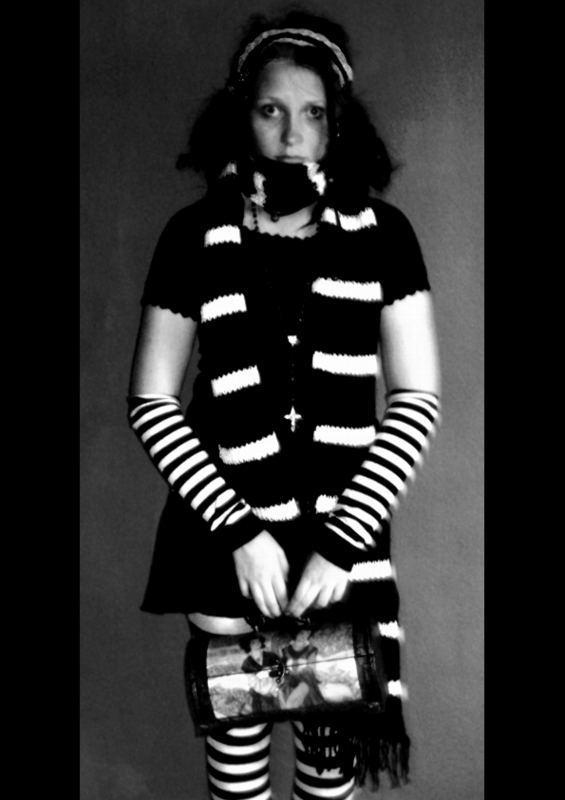 Schwarz Weiss Kleidung Foto Bild Fashion Lifestyle Streetculture Etc Menschen Bilder Auf Fotocommunity