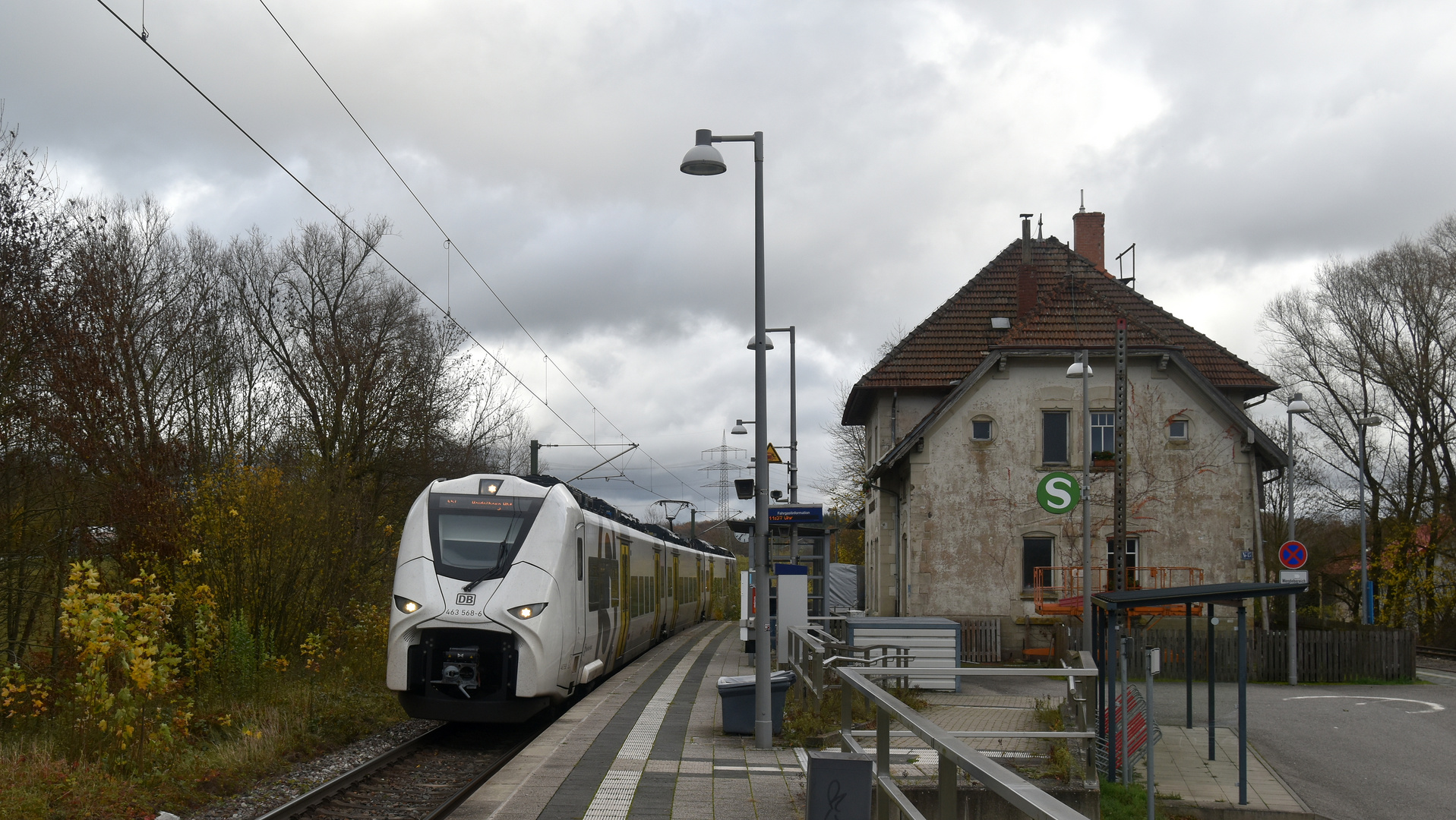 Schwarzbachtalbahn im Bf Neckarbischofsheim Nord 20.11.2023