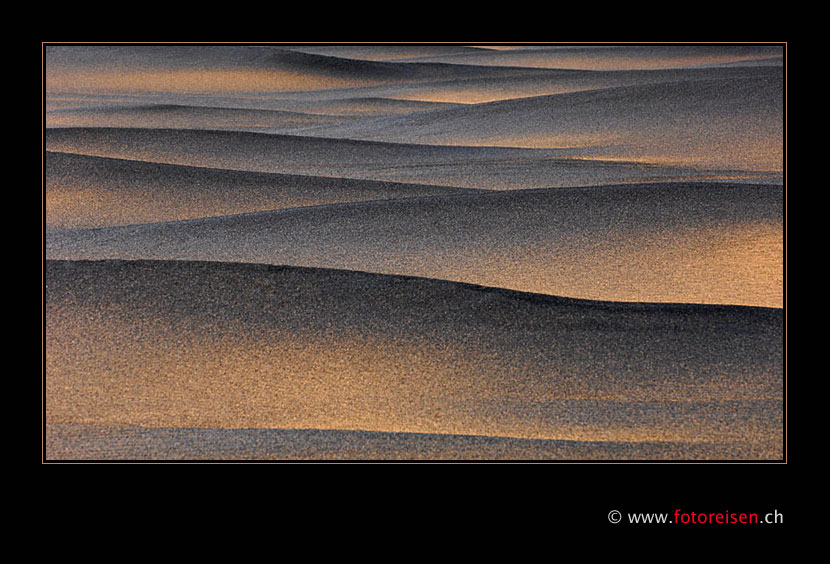 Schwarze Düne in der Weissen Wüste