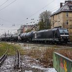 Schwarze Lok in düsterer Stimmung