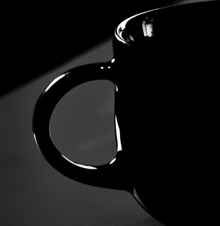 schwarze Tasse