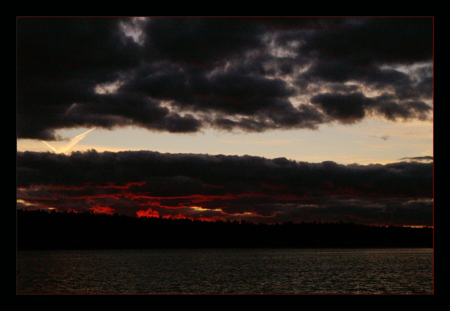 schwarze Wolken