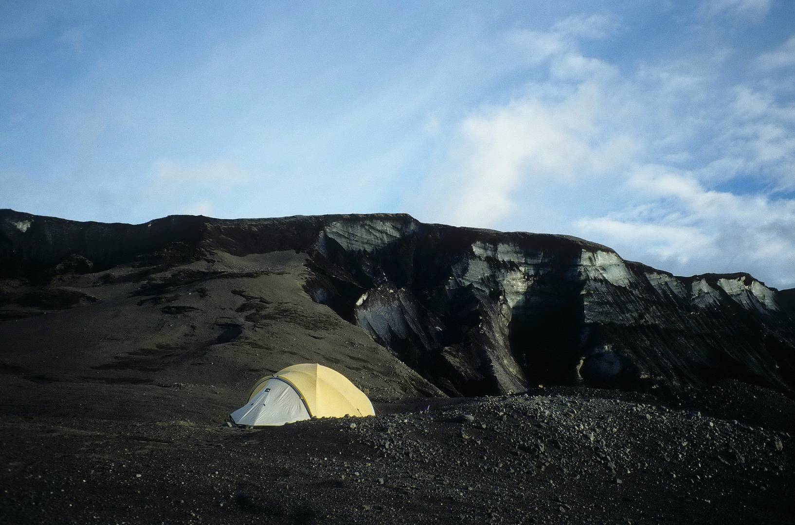 Schwarzes Eis am Vatnajökull