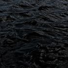 Schwarzes Wasser