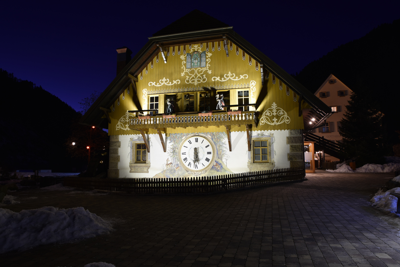 Schwarzwaldhaus als Kukuksuhr