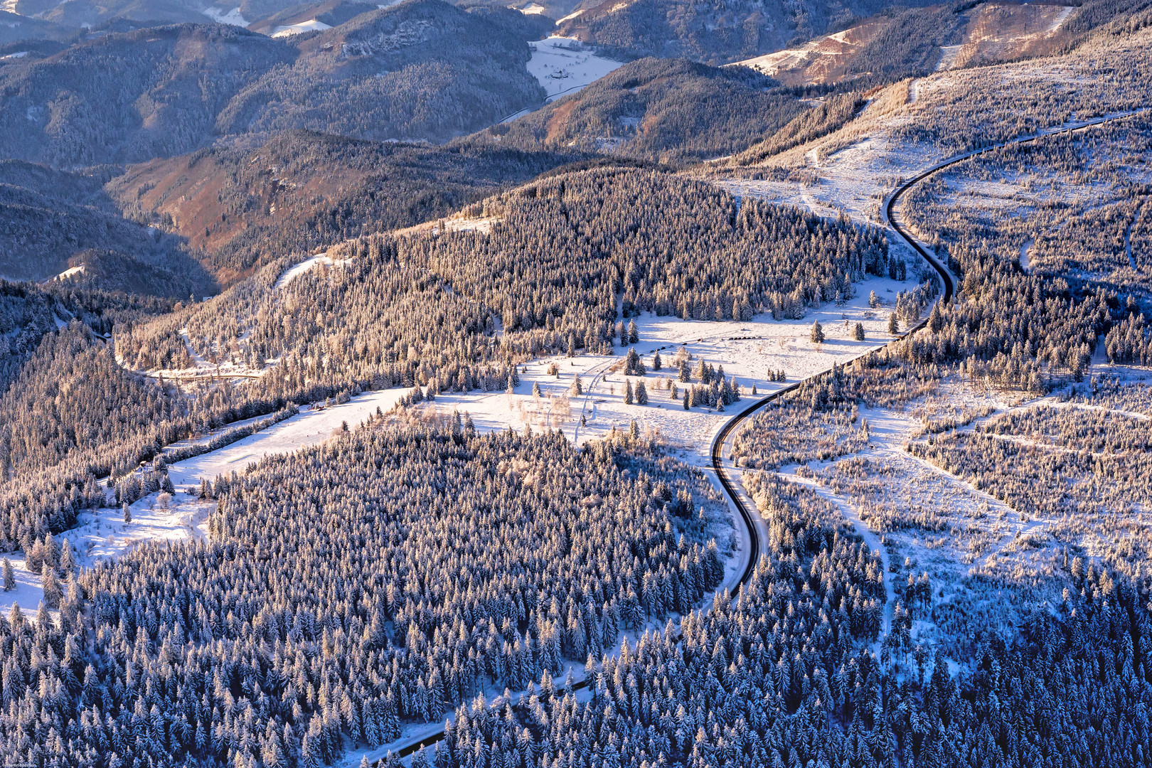 Schwarzwaldhochstrasse im Winter 