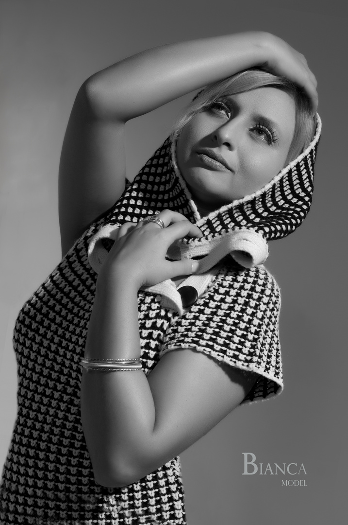 Schwarz Weiss Foto Bild Fashion Studio Frauen Bilder Auf Fotocommunity