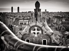 Schwarzweiss-Fotografie: Barcelona Skyline / Park Güell