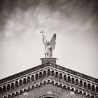 Schwarzweiss-Fotografie: Berlin - Sankt-Michael-Kirche