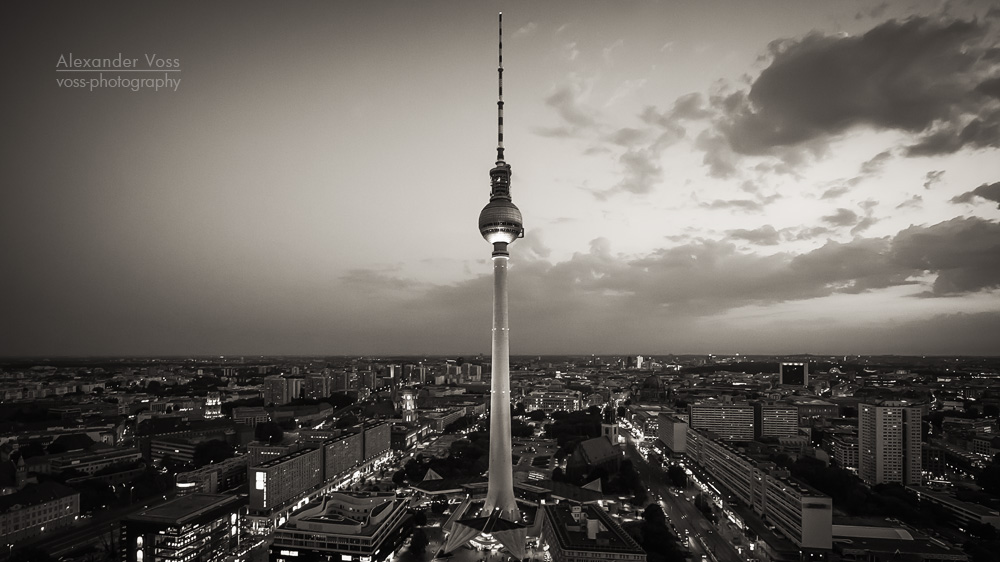 Schwarzweiss-Fotografie: Berlin Skyline / Fernsehturm
