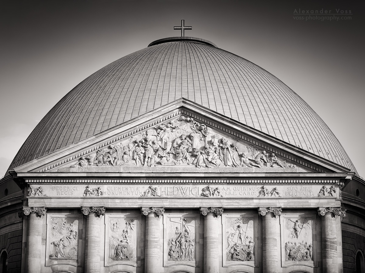 Schwarzweiss-Fotografie: Berlin - St.-Hedwigs-Kathedrale