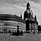 Schwarzweißer Freitag -Frauenkirche D