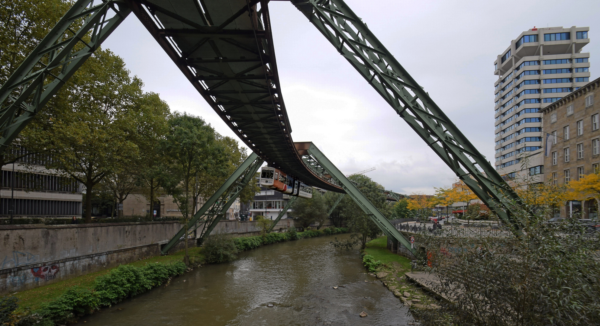 Schwebebahn (178)