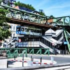 Schwebebahn