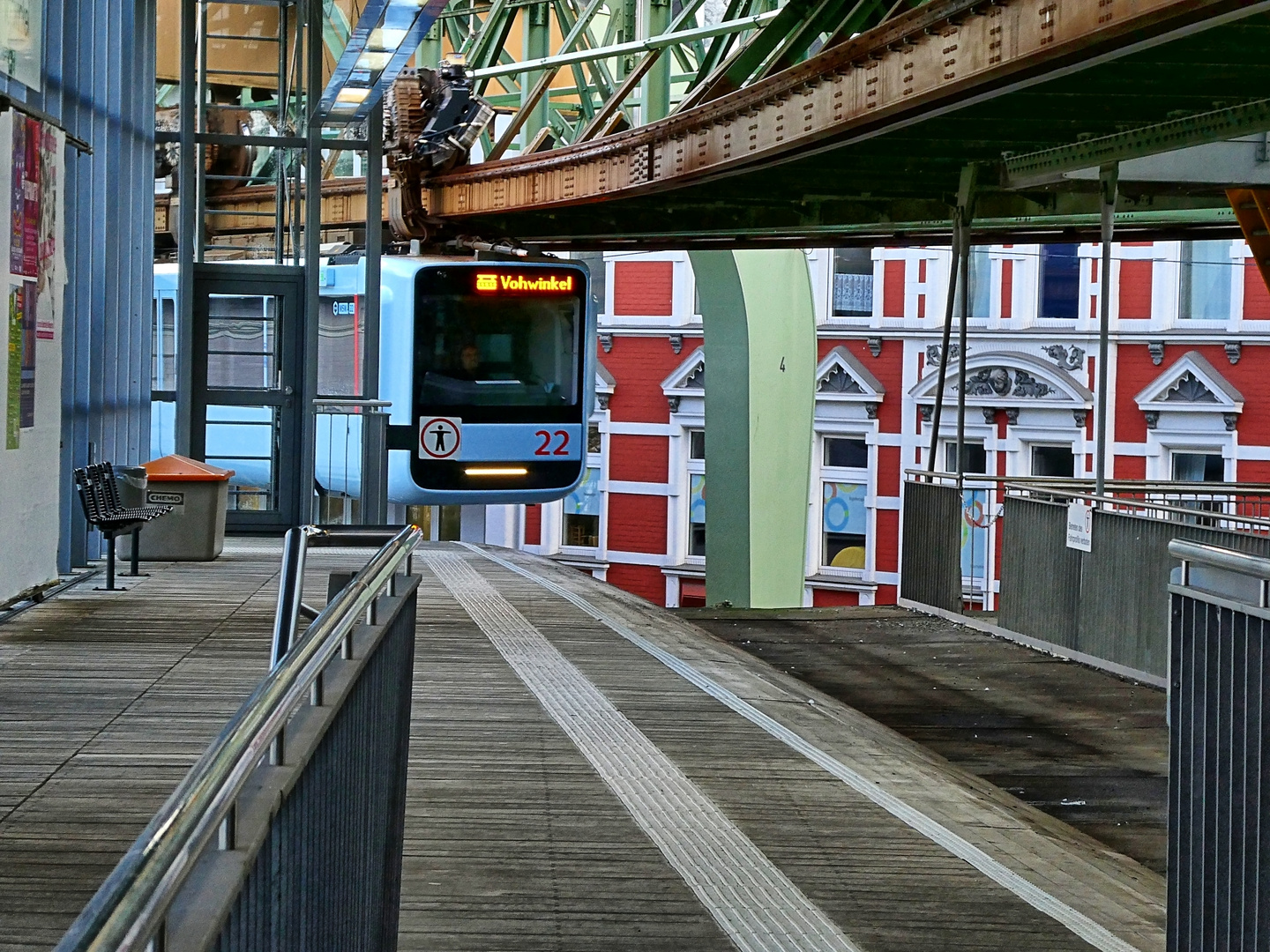 Schwebebahn 