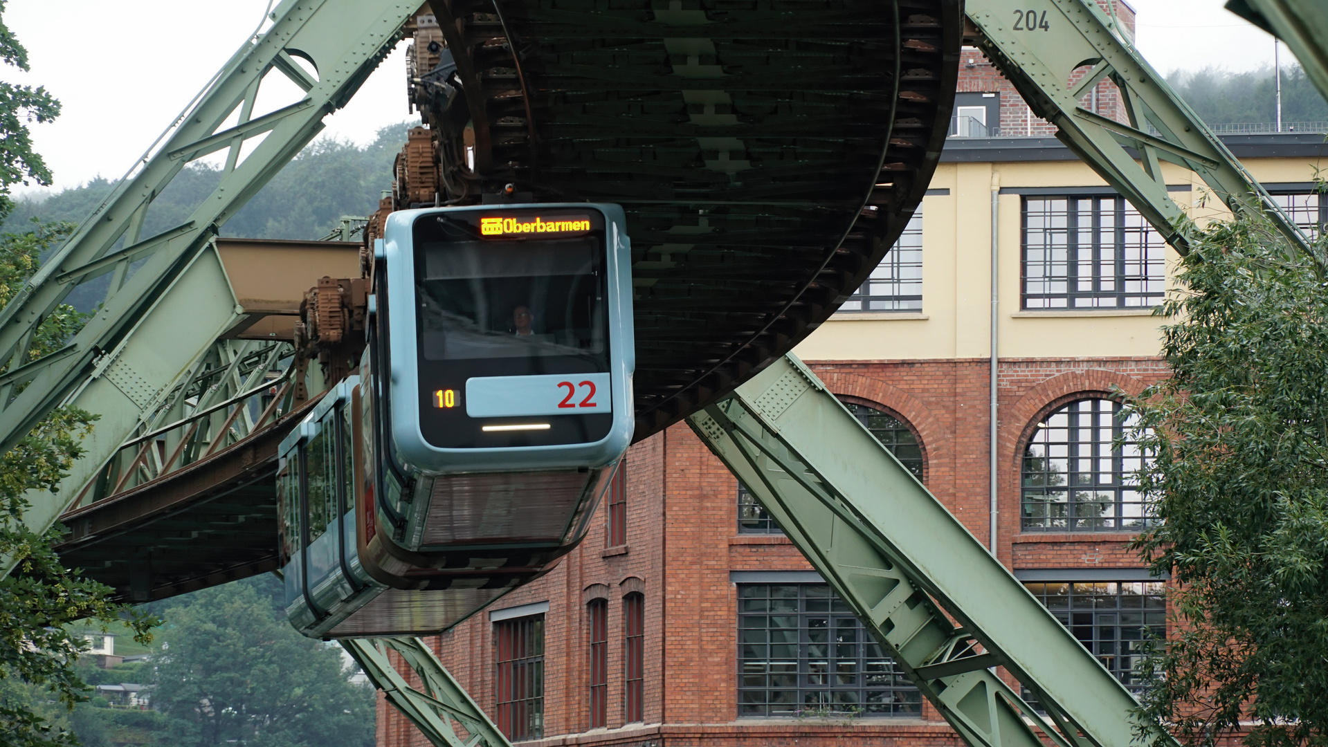 Schwebebahn