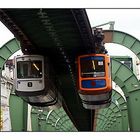 [Schwebebahn]